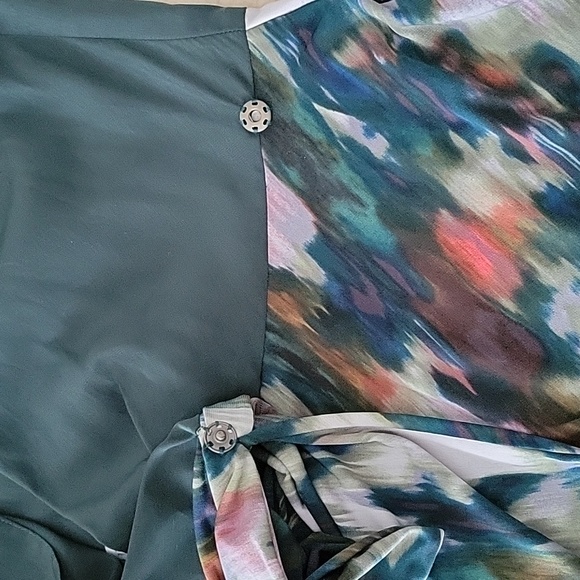 RACHEL ROY Size 0 Romper Dress Deep Green on the Top with Watercolors on Skort - Picture 13 of 13